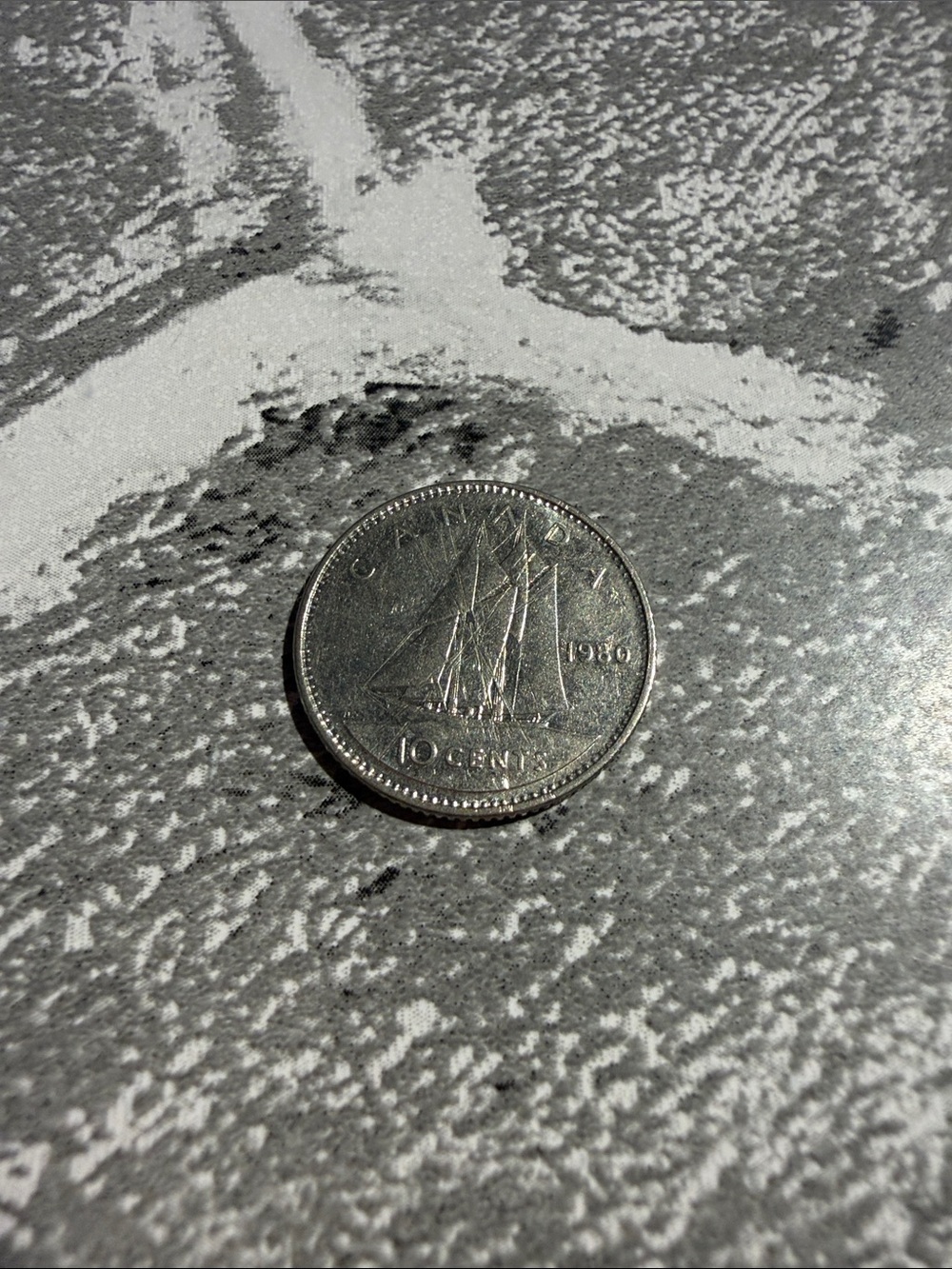 Rare 10 cent Canadian coin 1980